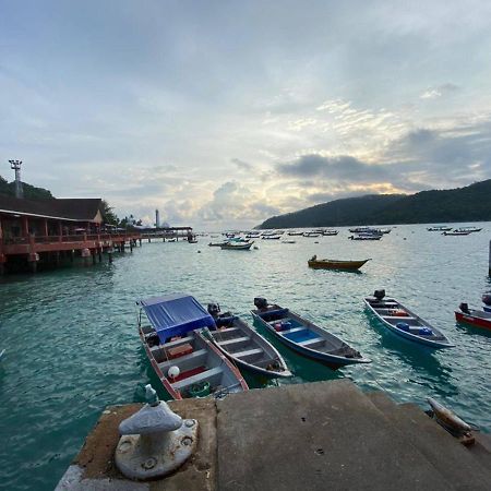 Perhentian Hazipah Hotel Kampong Pasir Hantu Exterior foto