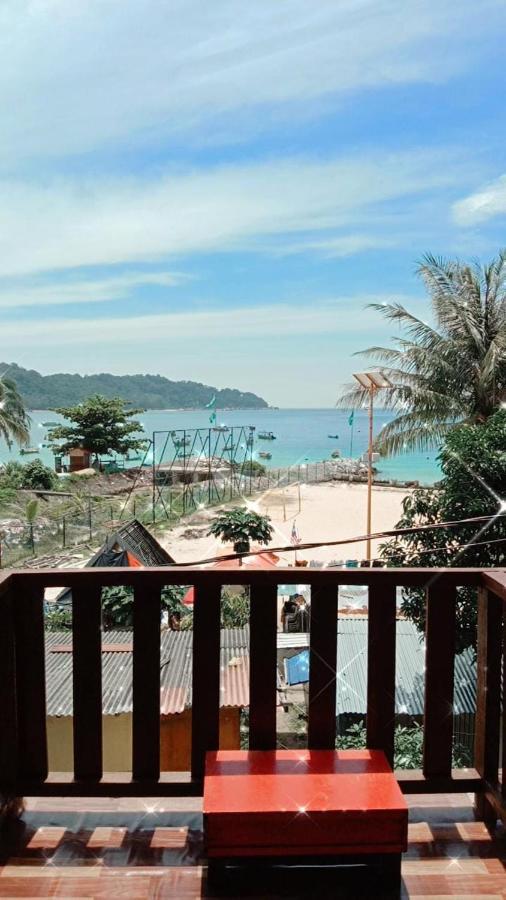 Perhentian Hazipah Hotel Kampong Pasir Hantu Exterior foto