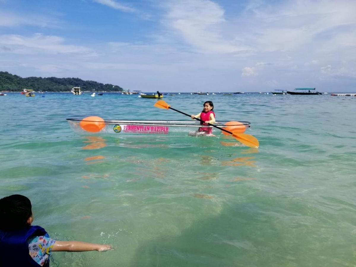Perhentian Hazipah Hotel Kampong Pasir Hantu Exterior foto