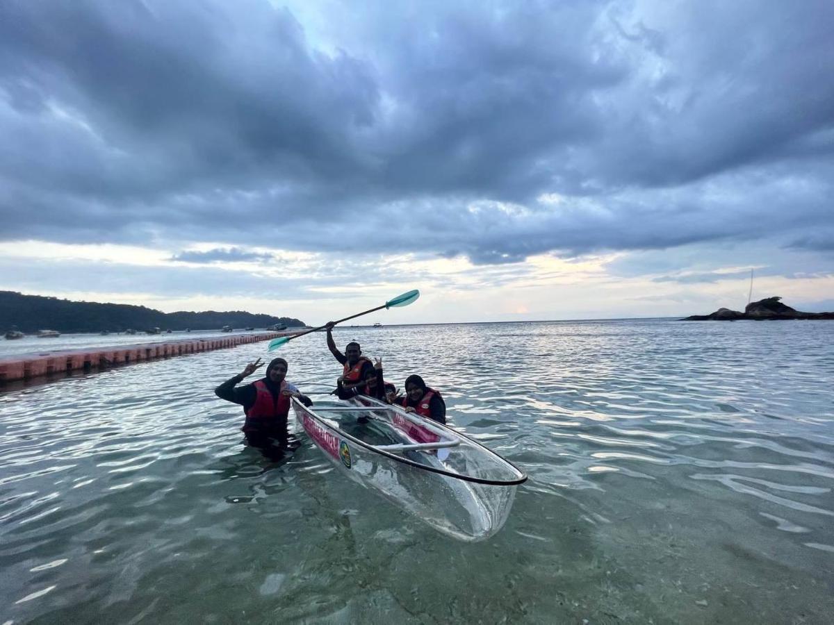 Perhentian Hazipah Hotel Kampong Pasir Hantu Exterior foto